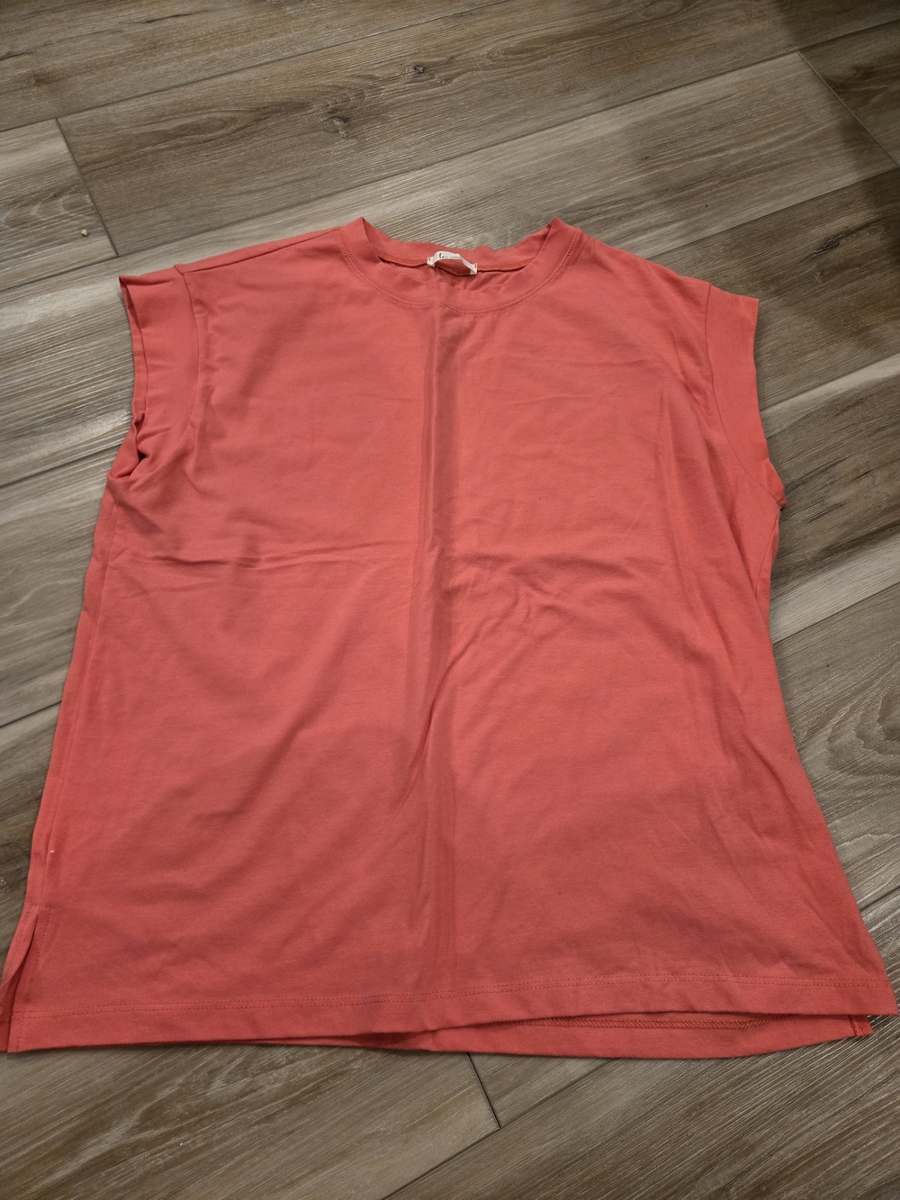 Women's Coral Short Sleeve Crewneck Top